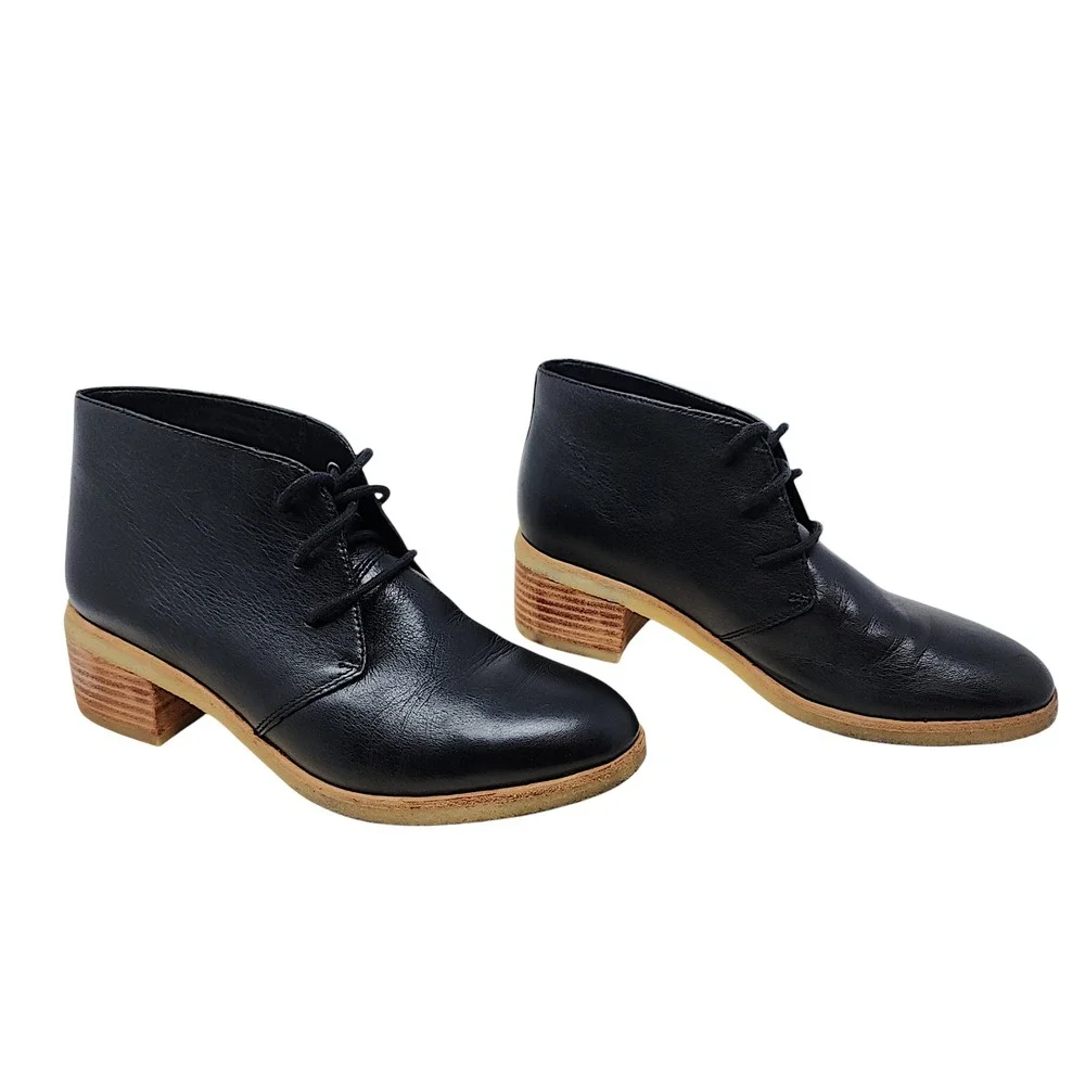 Clarks Originals Ankle Boots sz 7 Womens Phenia Desert Boot Black Leather Chukka